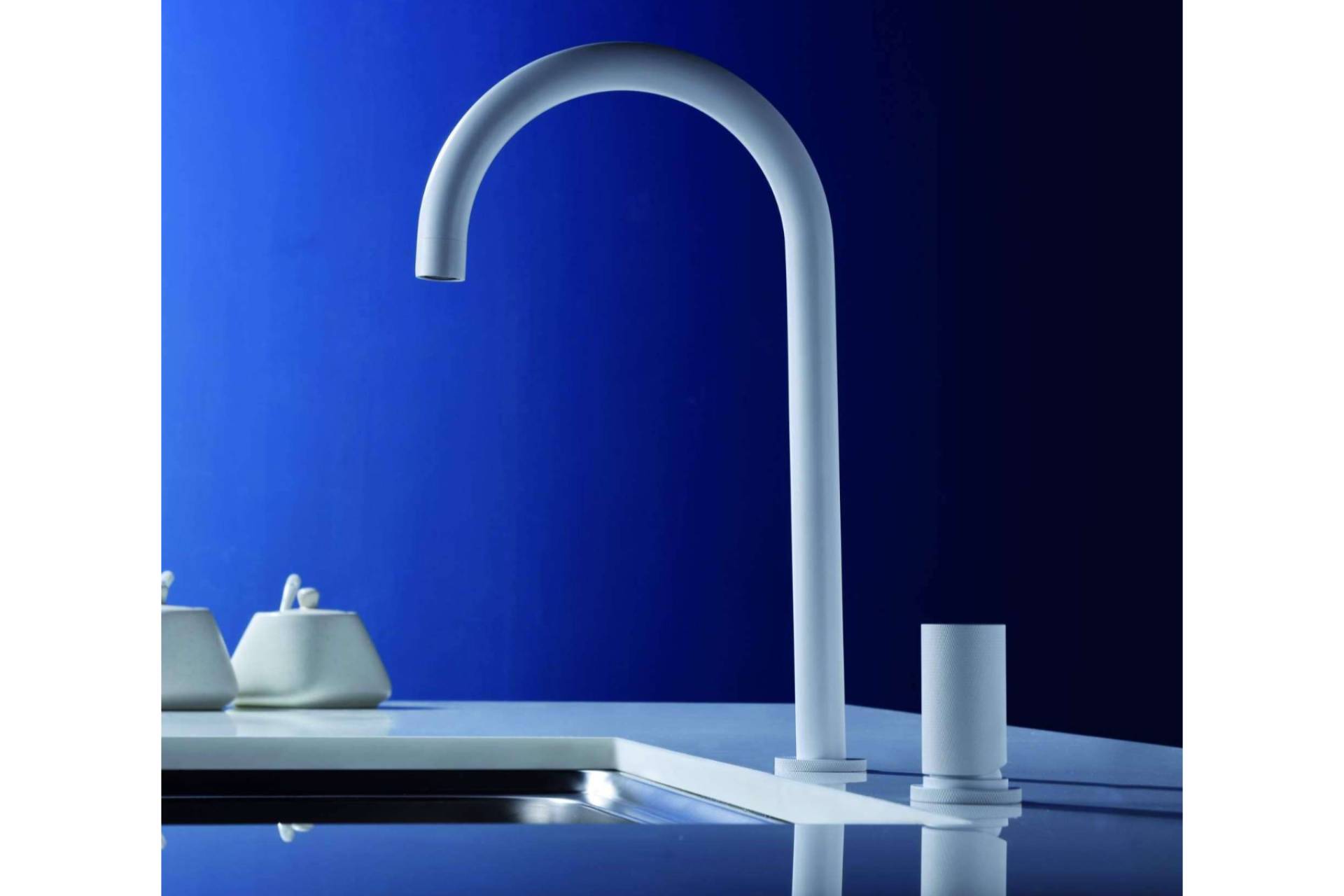 Innovación y estética, tendencia y diseño en cocina con grifería de mandos independientes de IMEX Products