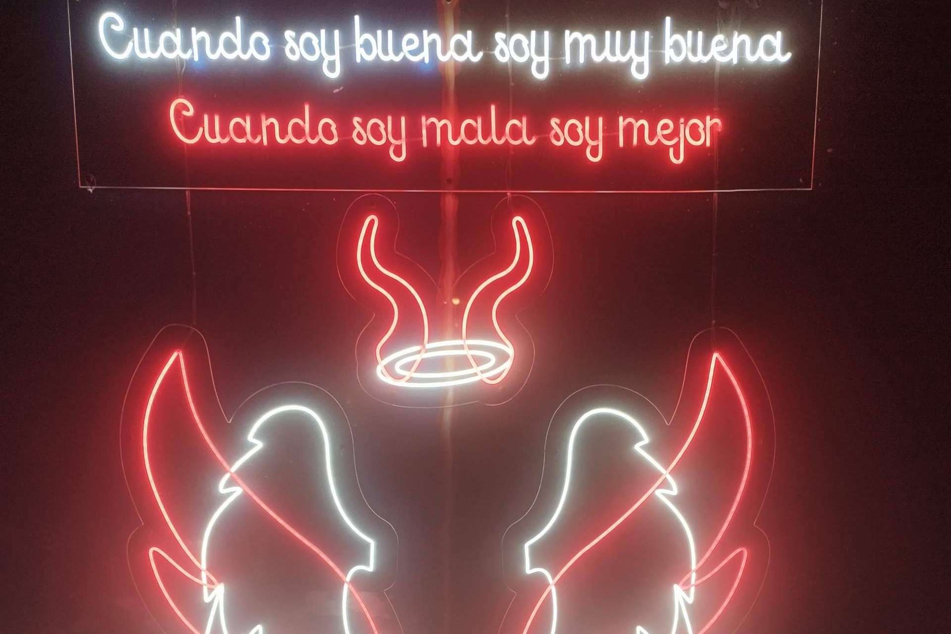 Ima Rótulos presenta su nuevo servicio de neon personalizado en Murcia