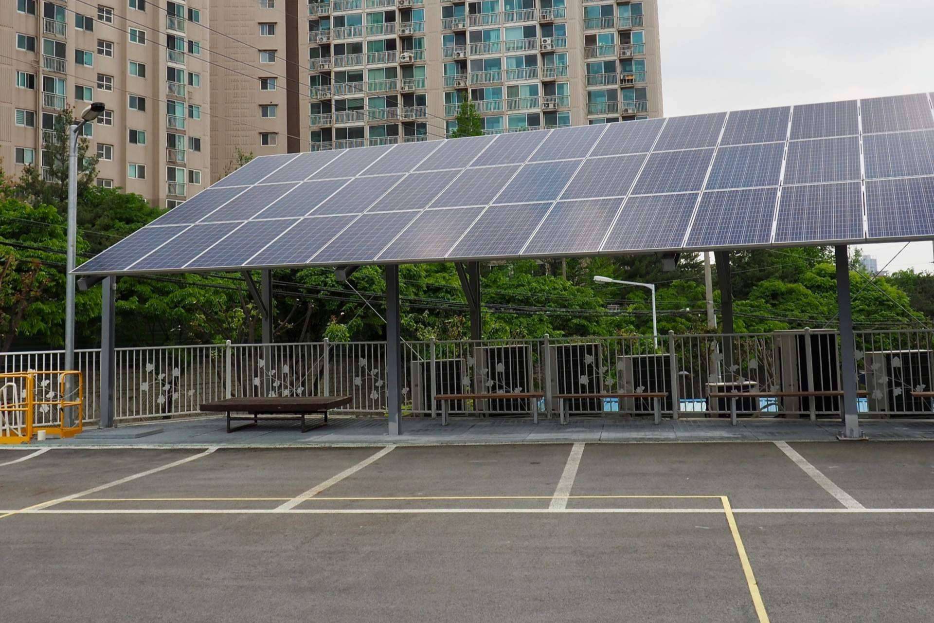 Repsol impulsa uno de los mayores proyectos de comunidades solares en Zaragoza