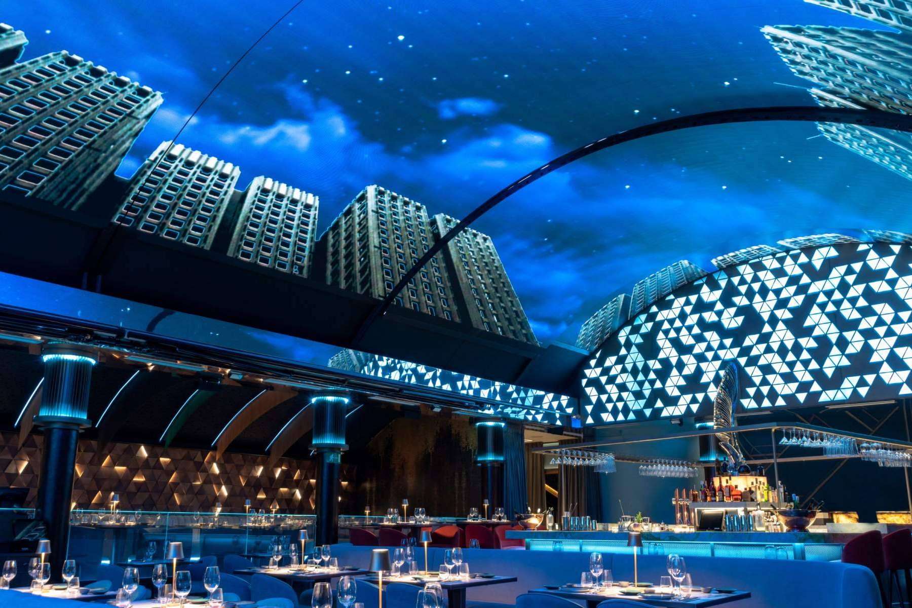 Las soluciones en pantallas led de Visualmax optimizan la visibilidad para grandes eventos y negocios