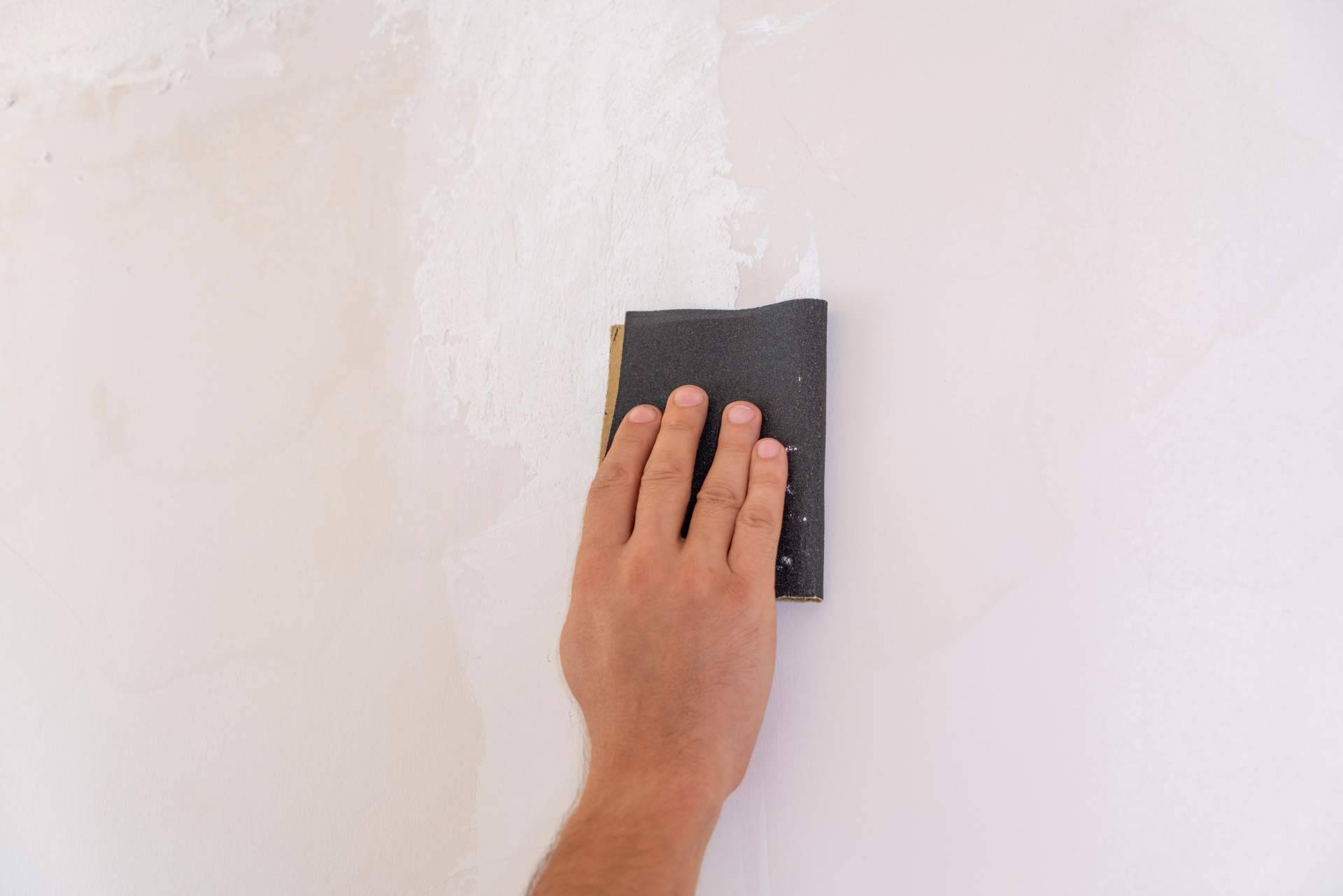 Pinturas a la Carta explica cómo preparar las paredes para lograr un acabado de pintura perfecto