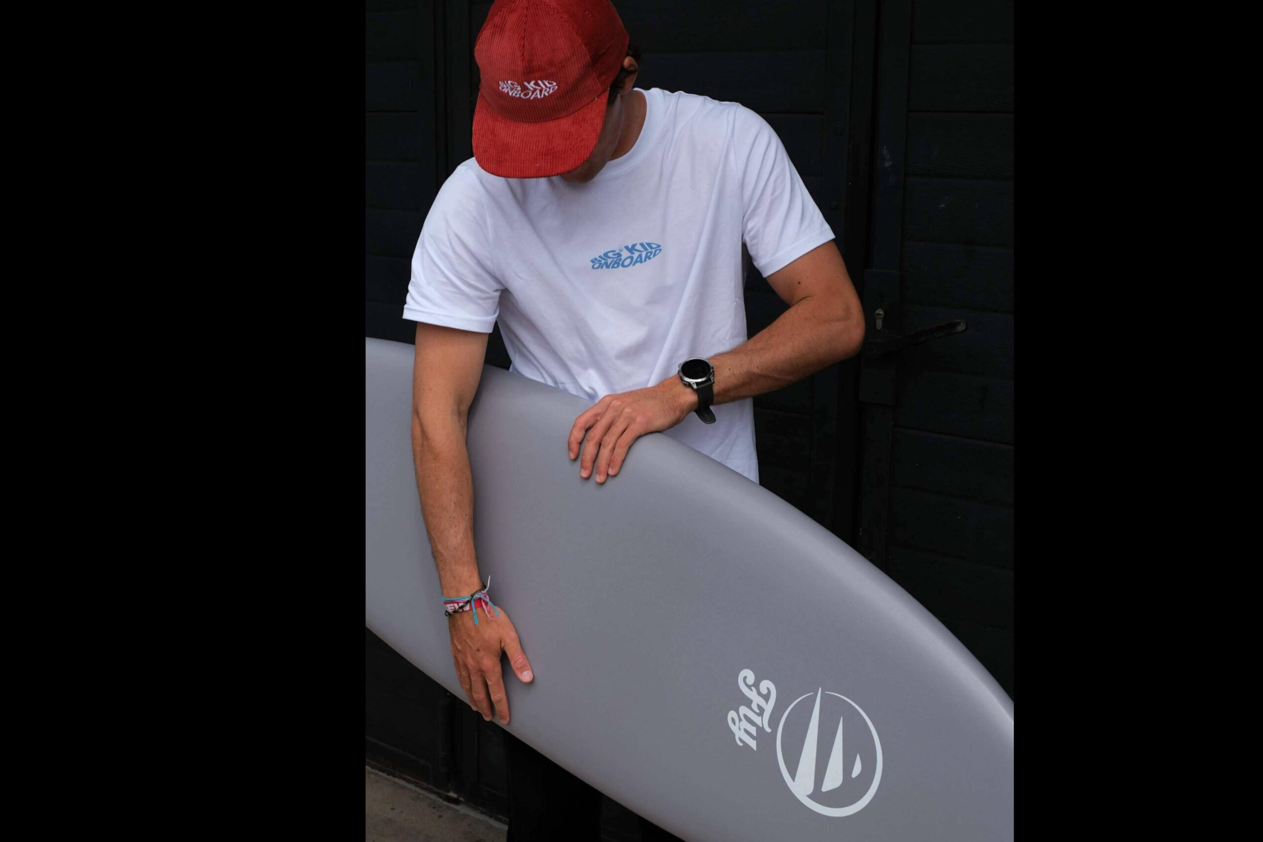 Fly lanza la preventa de su nueva colección de tablas de surf para 2025