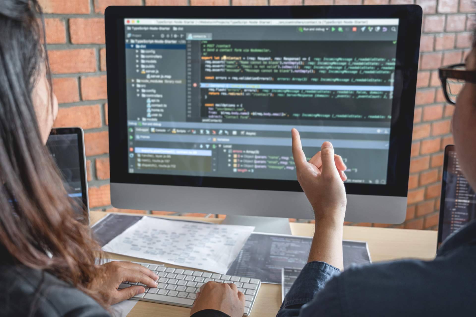 CEESA desarrolla herramientas de software de gestión empresarial adaptadas a sectores estratégicos