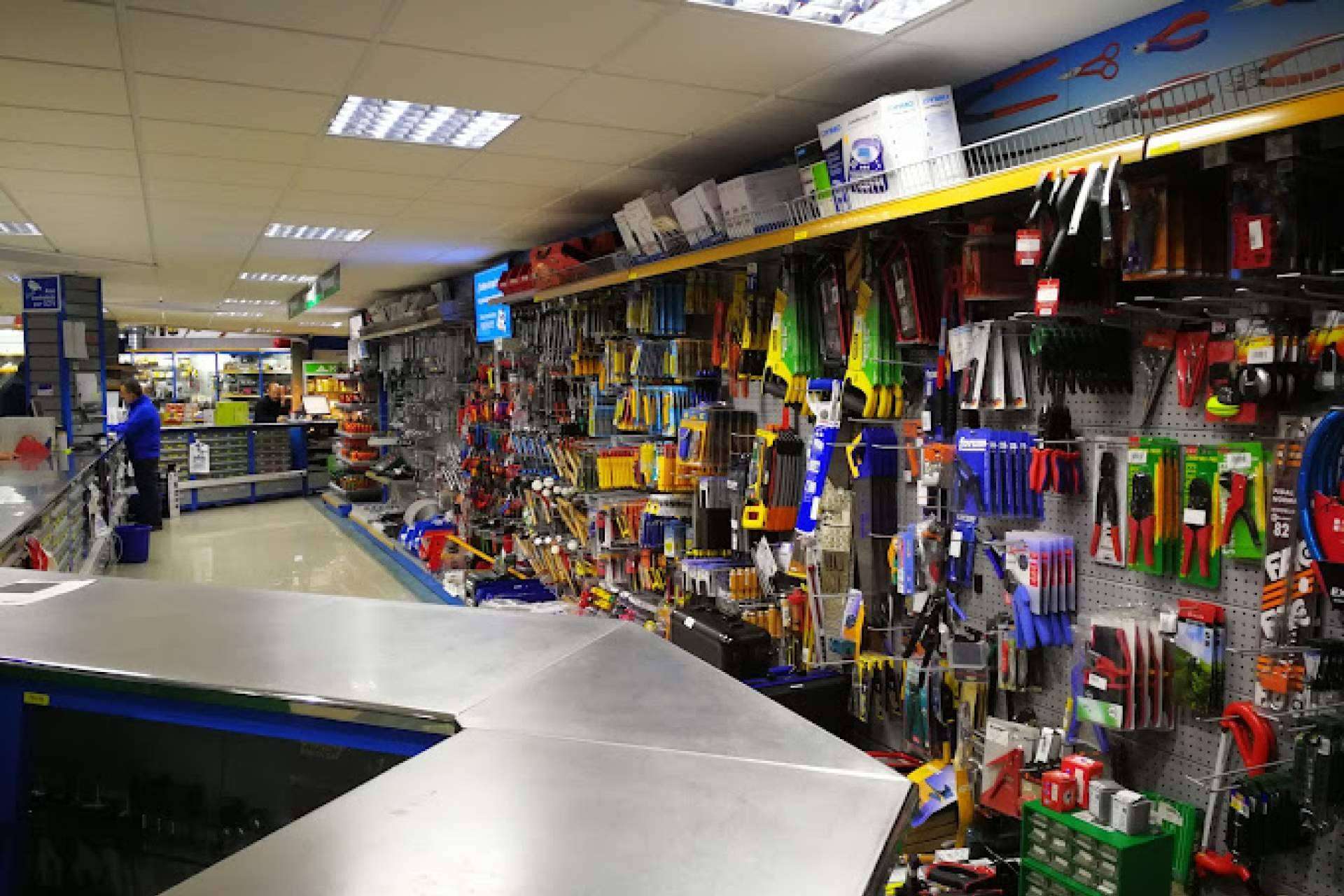 Ferretería Campollano; una ferretería industrial de referencia en Albacete