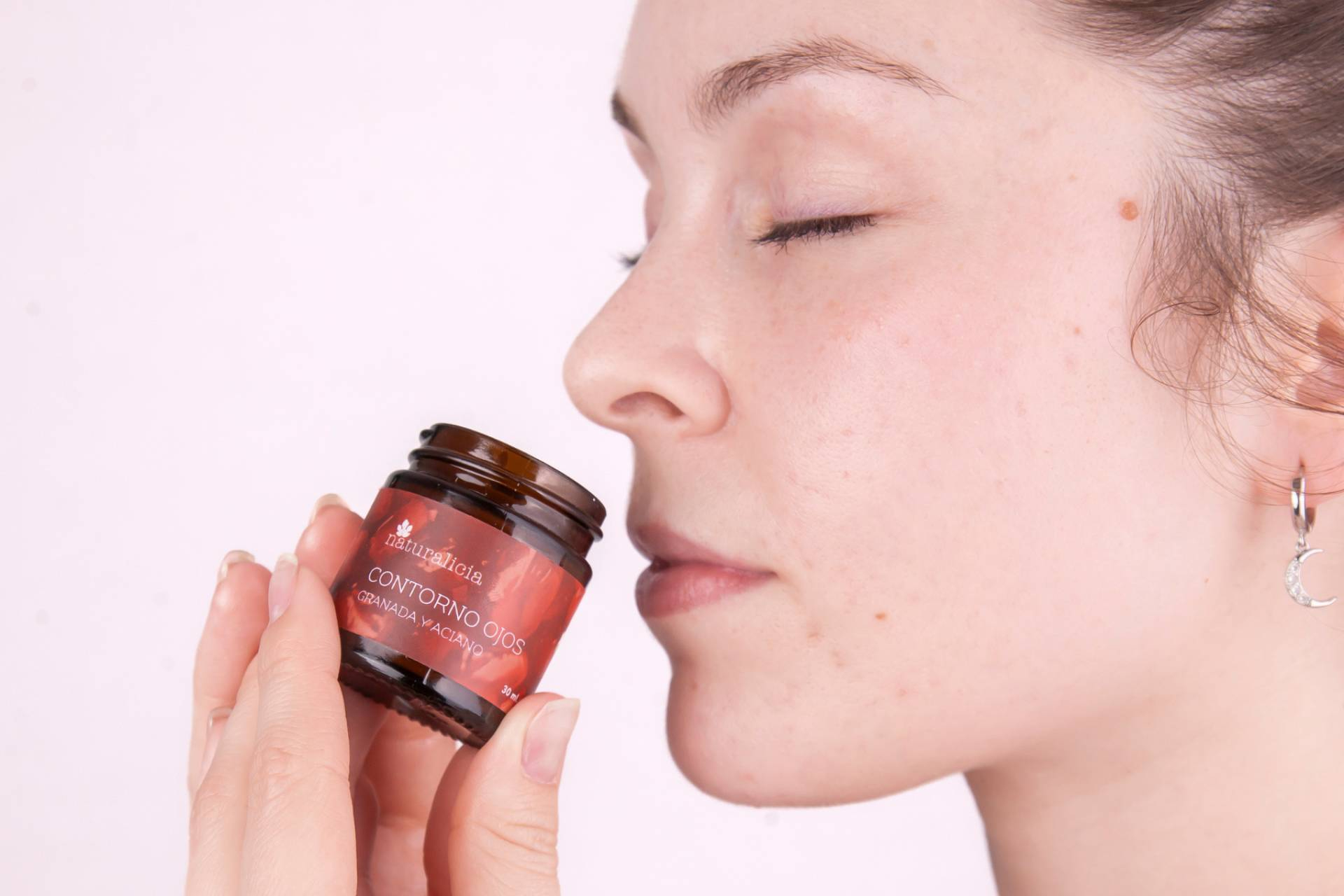 Naturalicia y la neurocosmética; unión de belleza ecológica y bienestar emocional
