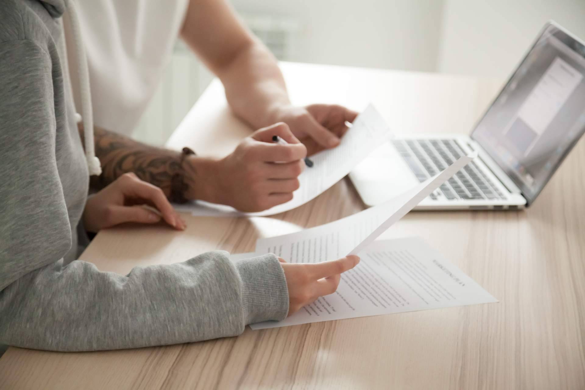 Cómo unas Condiciones de Trabajo flexibles fortalecen la retención de talento en sectores competitivos