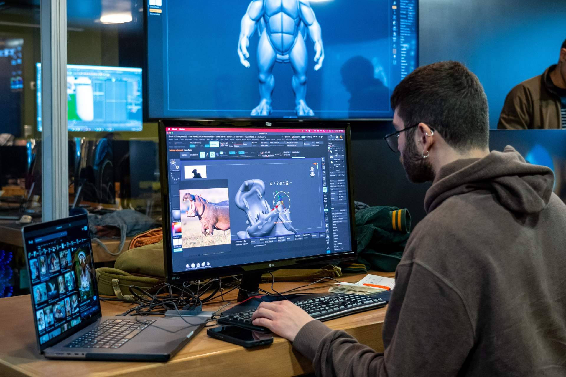 Formación en videojuegos y animación en Valencia con estándares de Pixar, Ubisoft y otros gigantes del sector