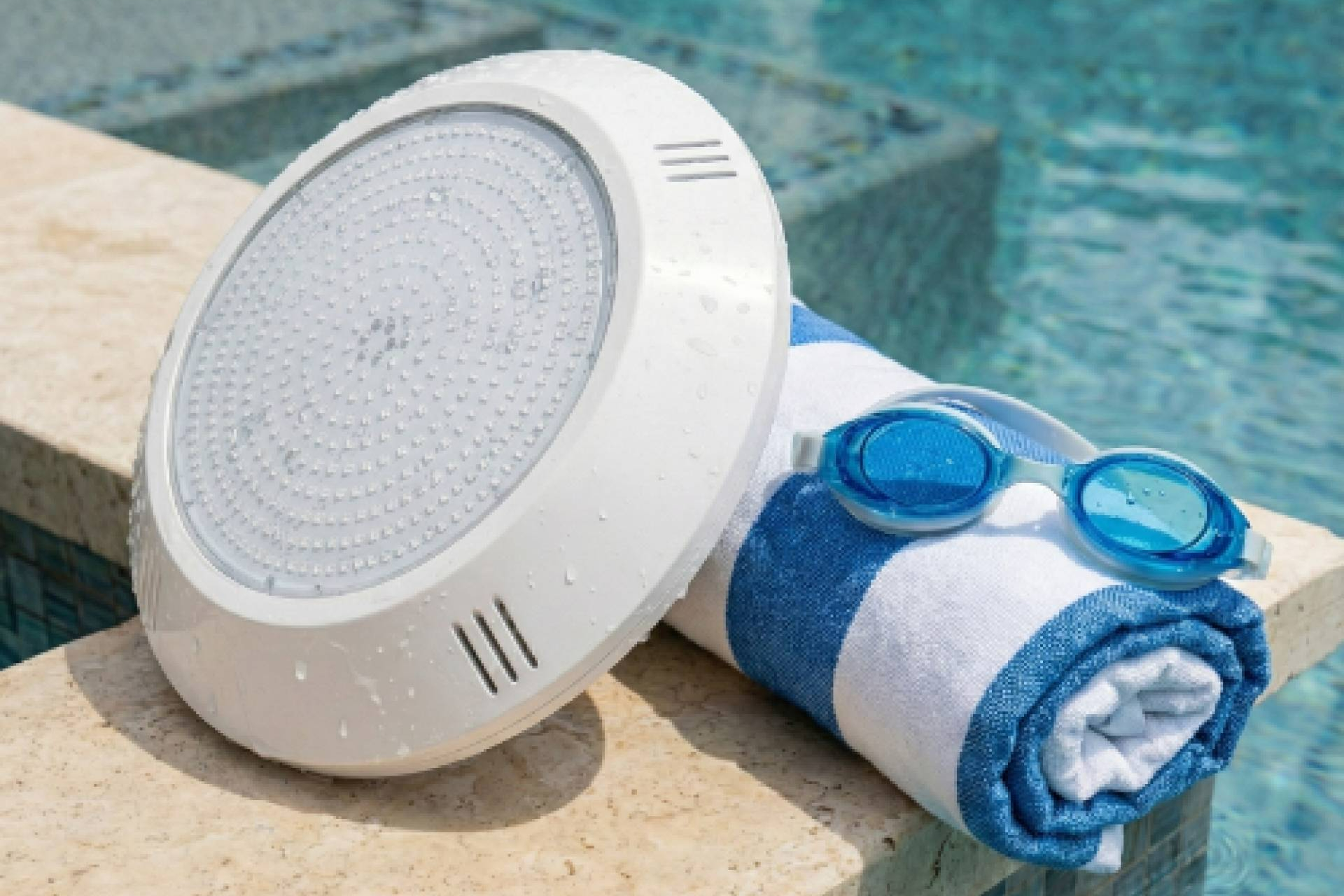 Soluciones técnicas de alto rendimiento para profesionales de piscinas, la propuesta de Warmpool