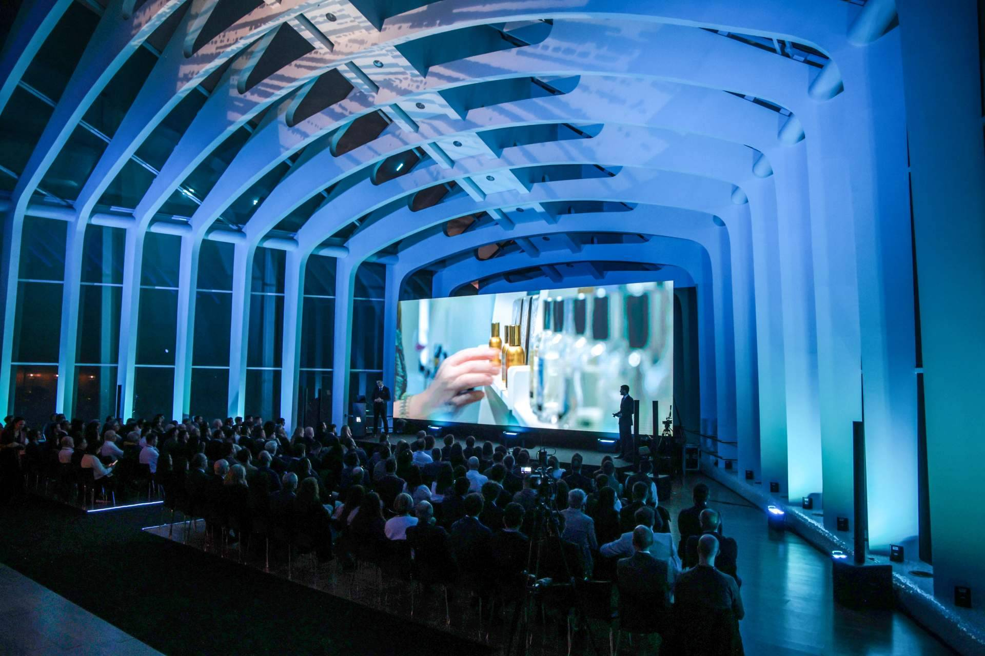 Eventos del Mundial 2026, el papel clave del alquiler de pantallas LED en la experiencia colectiva